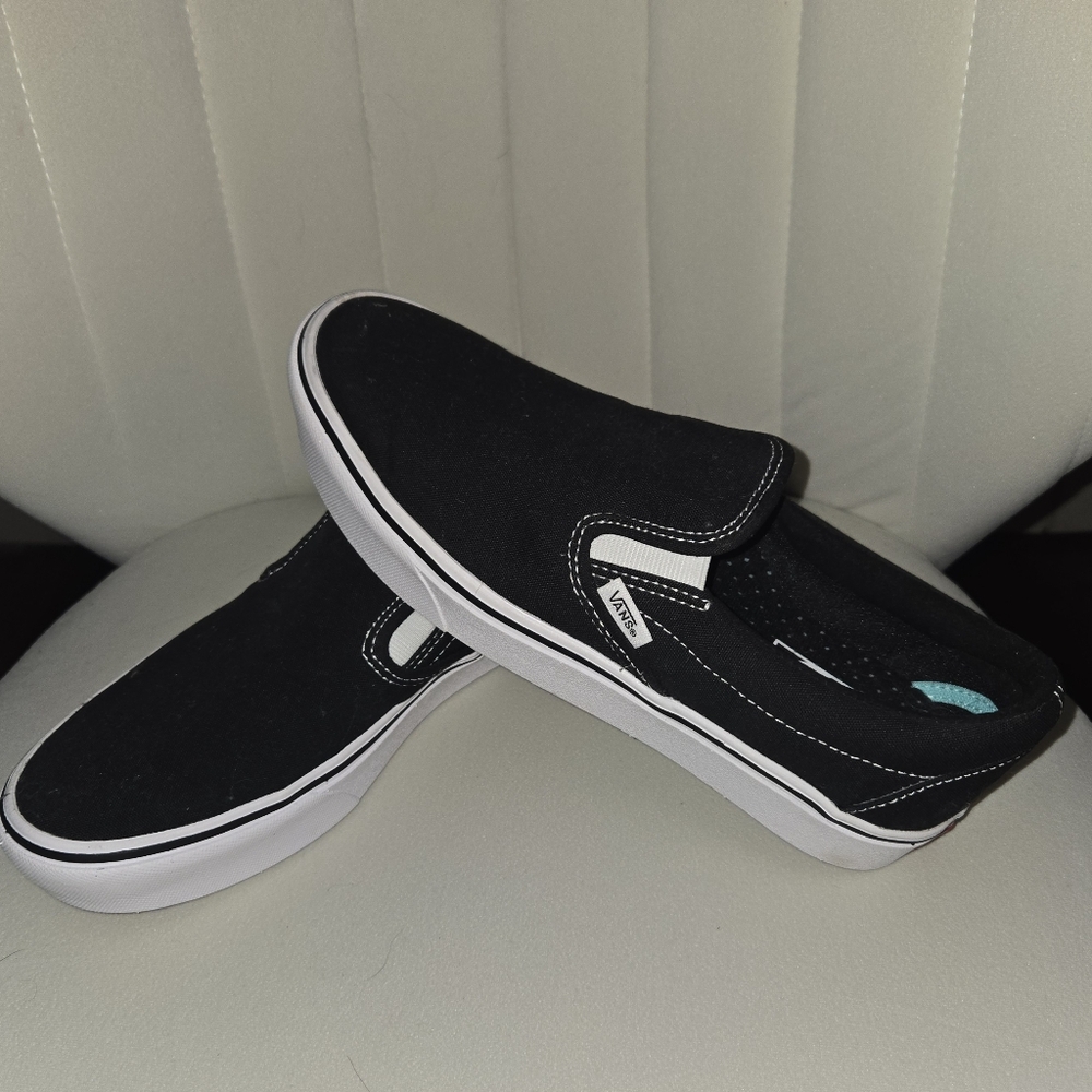 Vans Unisex Black Slip-On Shoes